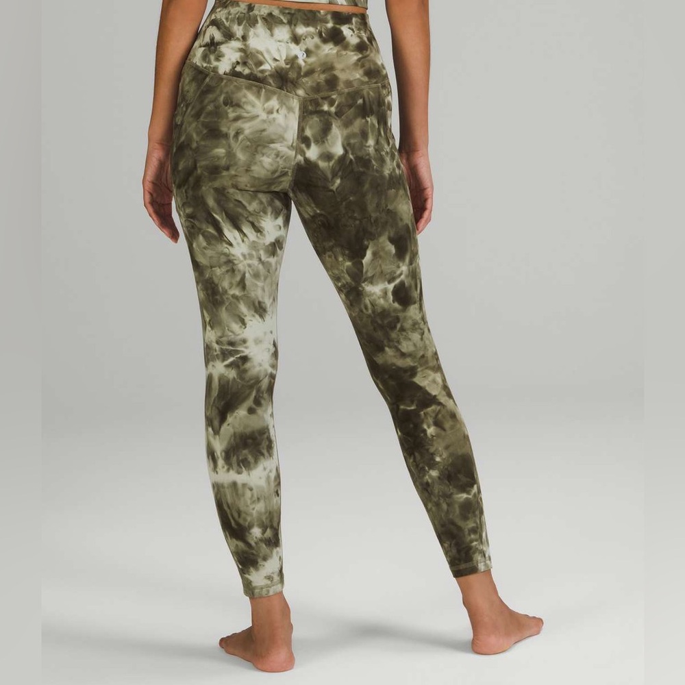 Lululemon Align High-Rise Pant Pockets 25" Diamond Dye Light Sage Medium Olive